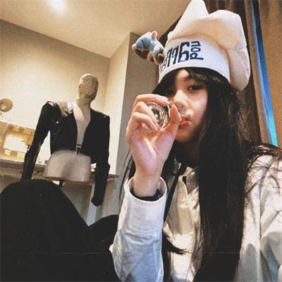 笨拙之极的上野